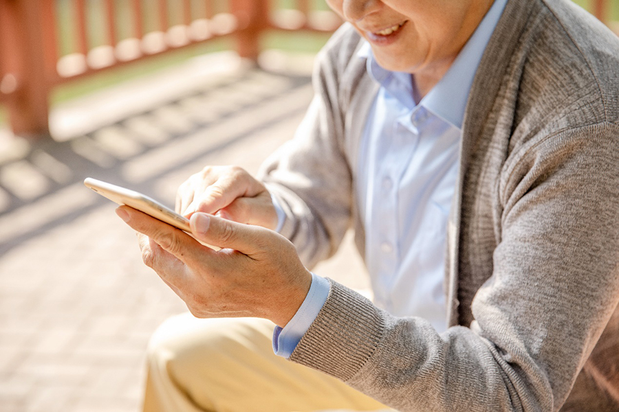 靈錫APP推出“長者關愛模式”,讓普惠科技關愛老年群體