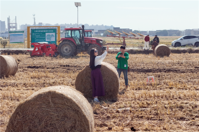 無錫：生態與經濟“雙贏”，秸稈“卷”出億元綠色產業